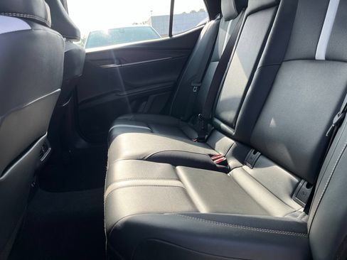 Used 2025 Toyota Camry SE FWD image 12