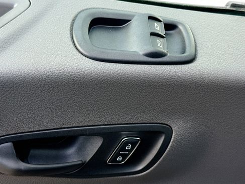 Used 2023 Ford E-Transit Low Roof image 24