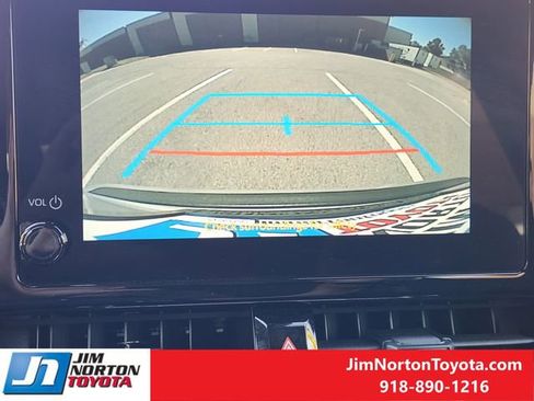 Used 2024 Toyota Corolla SE image 21