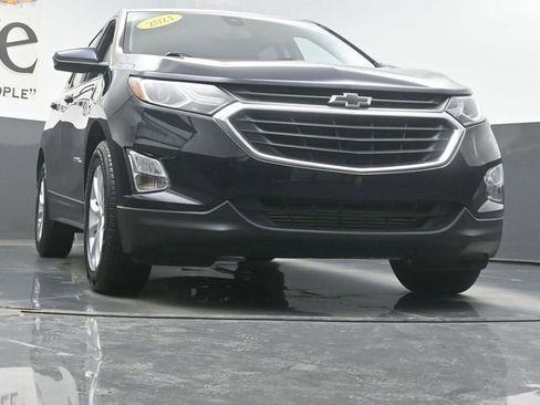 Used 2021 Chevrolet Equinox LT image 3