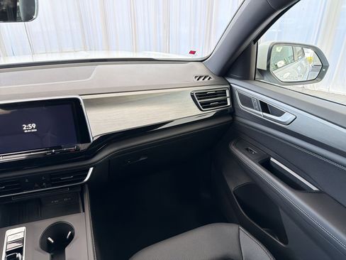 New 2026 Volkswagen Atlas Cross Sport SE AWD/4WD image 27