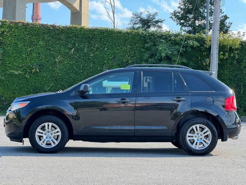 Used 2011 Ford Edge SE FWD image 4