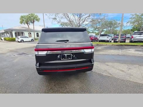Used 2022 Lincoln Navigator Black Label image 49