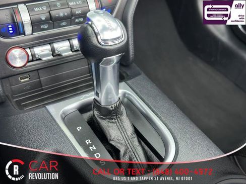 Used 2021 Ford Mustang Premium image 33