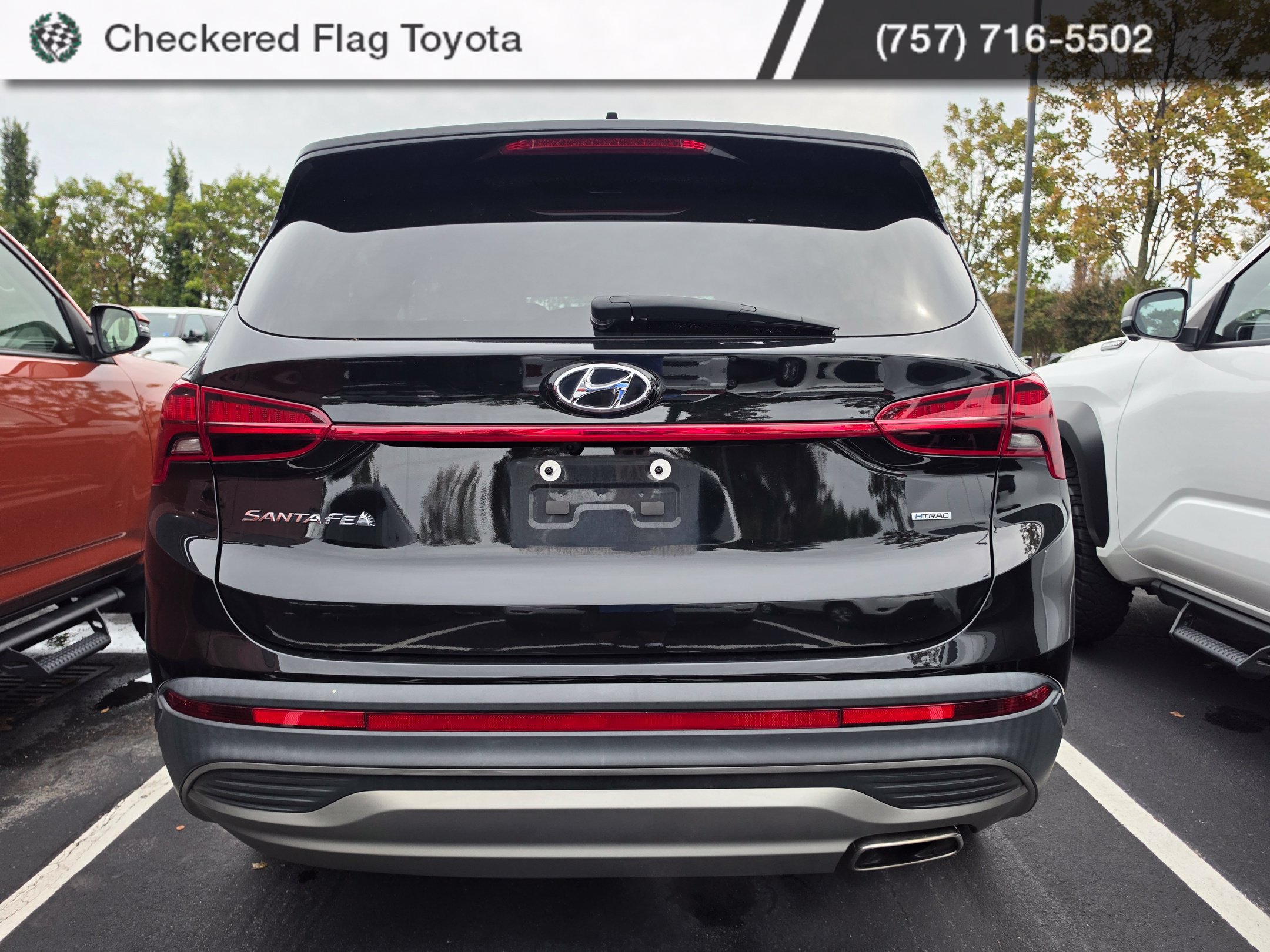 Used 2023 Hyundai Santa Fe SE AWD/4WD image 5