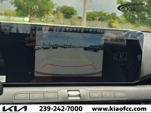 New 2026 Kia K4 FWD image 24