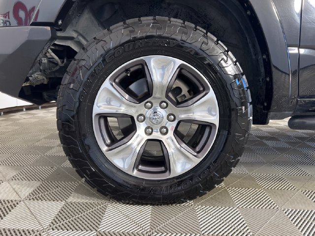 Used 2021 RAM 1500 Laramie AWD/4WD image 25