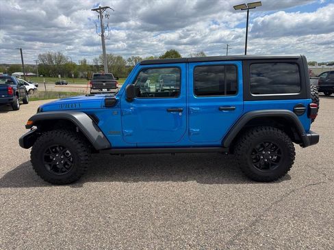 Used 2025 Jeep Wrangler Unlimited Sport S 4xe AWD/4WD image 2