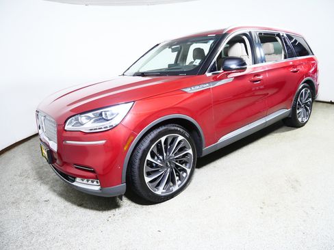 Used 2020 Lincoln Aviator Reserve w/ Equipment Group 202A AWD/4WD image 3