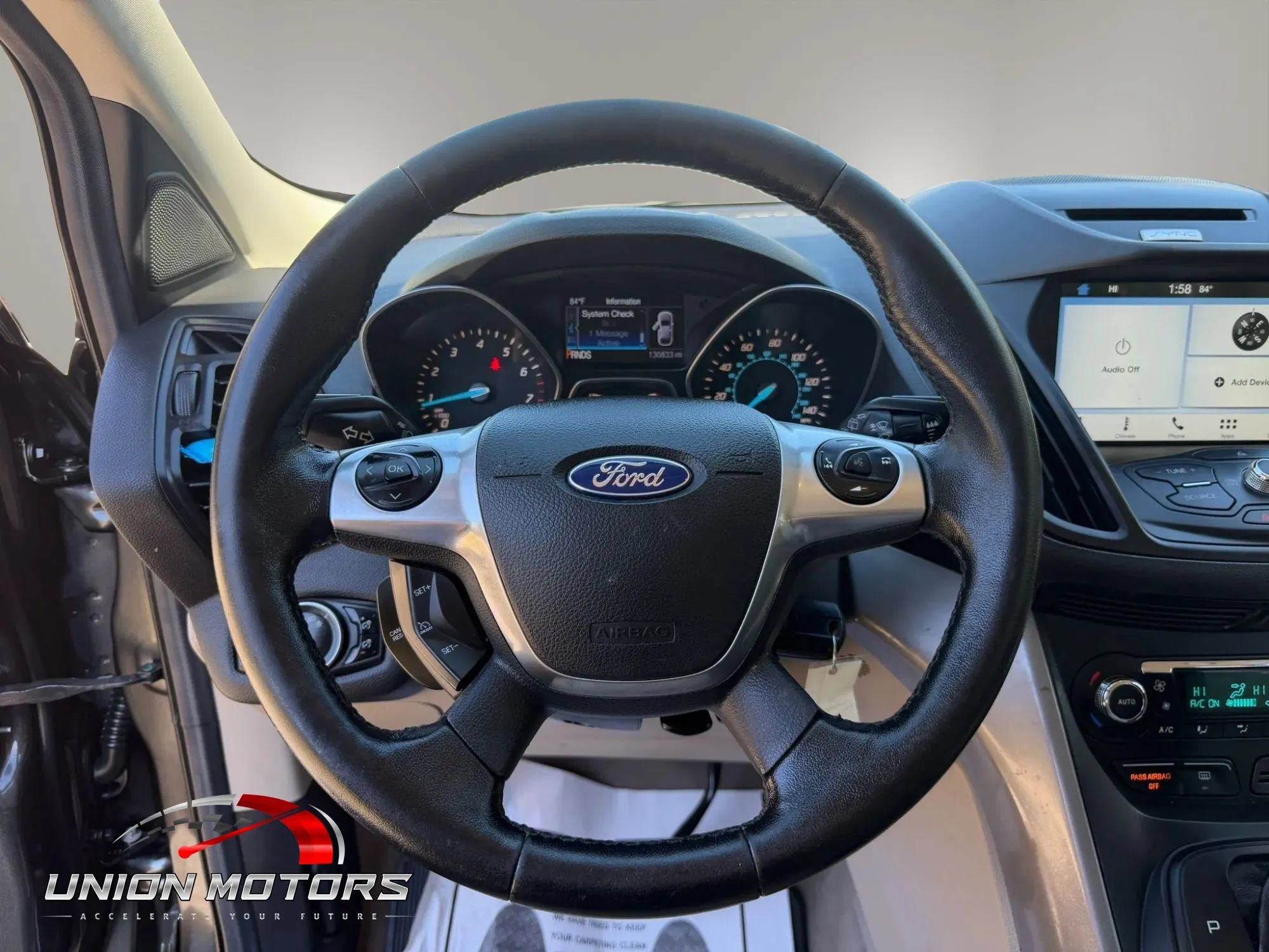Used 2016 Ford Escape SE w/ SE Leather Comfort Package FWD image 27