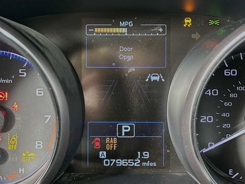 Used 2018 Subaru Outback 3.6R Limited image 12