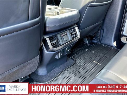 Used 2025 Ford F150 Raptor w/ Equipment Group 803A Raptor R AWD/4WD image 10