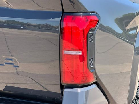 New 2026 Toyota Tacoma SR5 AWD/4WD image 30
