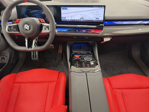 New 2027 BMW M5 Touring AWD/4WD image 4