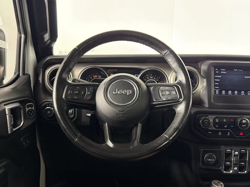 Used 2021 Jeep Wrangler Unlimited Sport AWD/4WD image 21