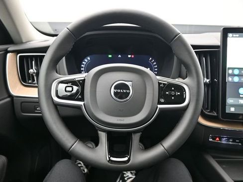 New 2026 Volvo XC60 B5 Core w/ Climate Package image 24