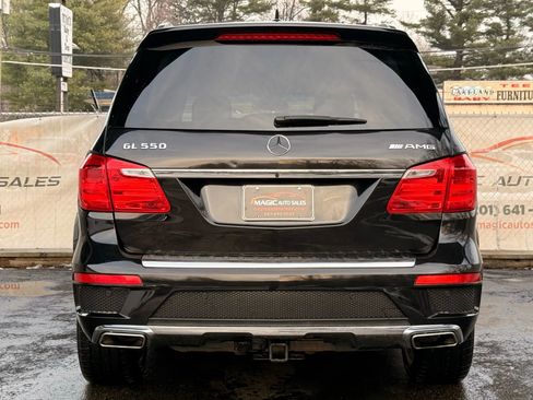 Used 2014 Mercedes-Benz GL 550 4MATIC image 10