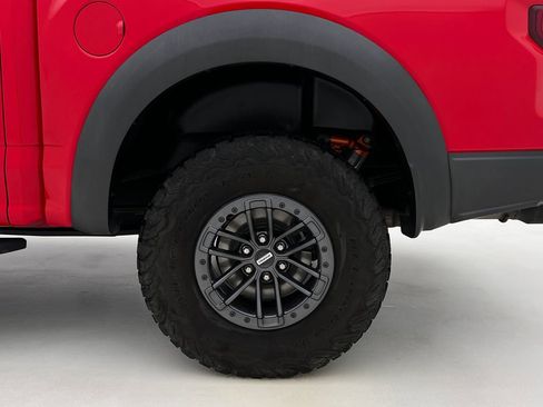 Used 2020 Ford F150 Raptor w/ Equipment Group 802A Luxury image 27