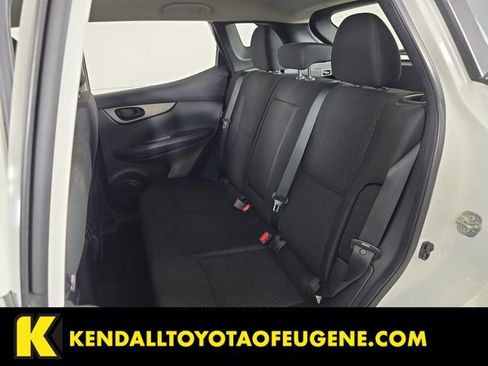Used 2021 Nissan Rogue Sport S AWD/4WD image 16