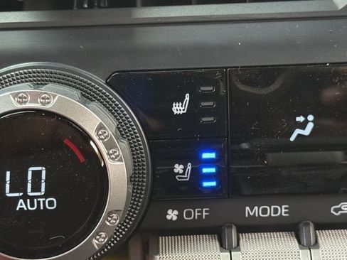 New 2026 Toyota Tacoma Limited AWD/4WD image 23