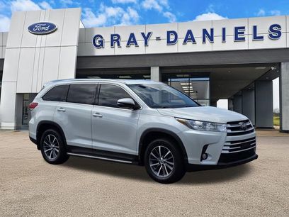 Used 2019 Toyota Highlander XLE