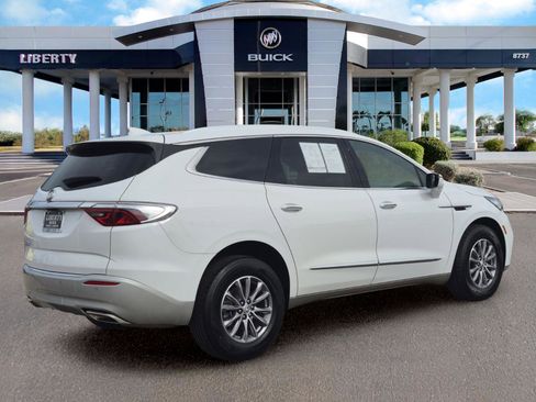 Used 2024 Buick Enclave Premium AWD/4WD image 3