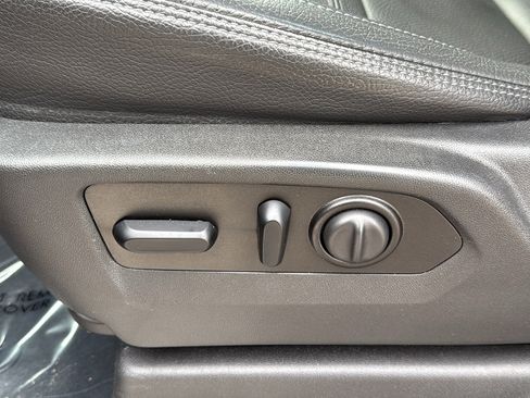 Used 2021 GMC Sierra 1500 Denali w/ Denali Ultimate Package image 12