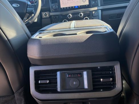 New 2026 Ford F250 Platinum image 33