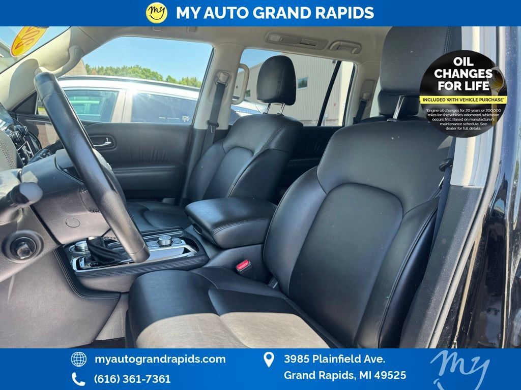 Used 2024 Nissan Armada SV AWD/4WD image 11