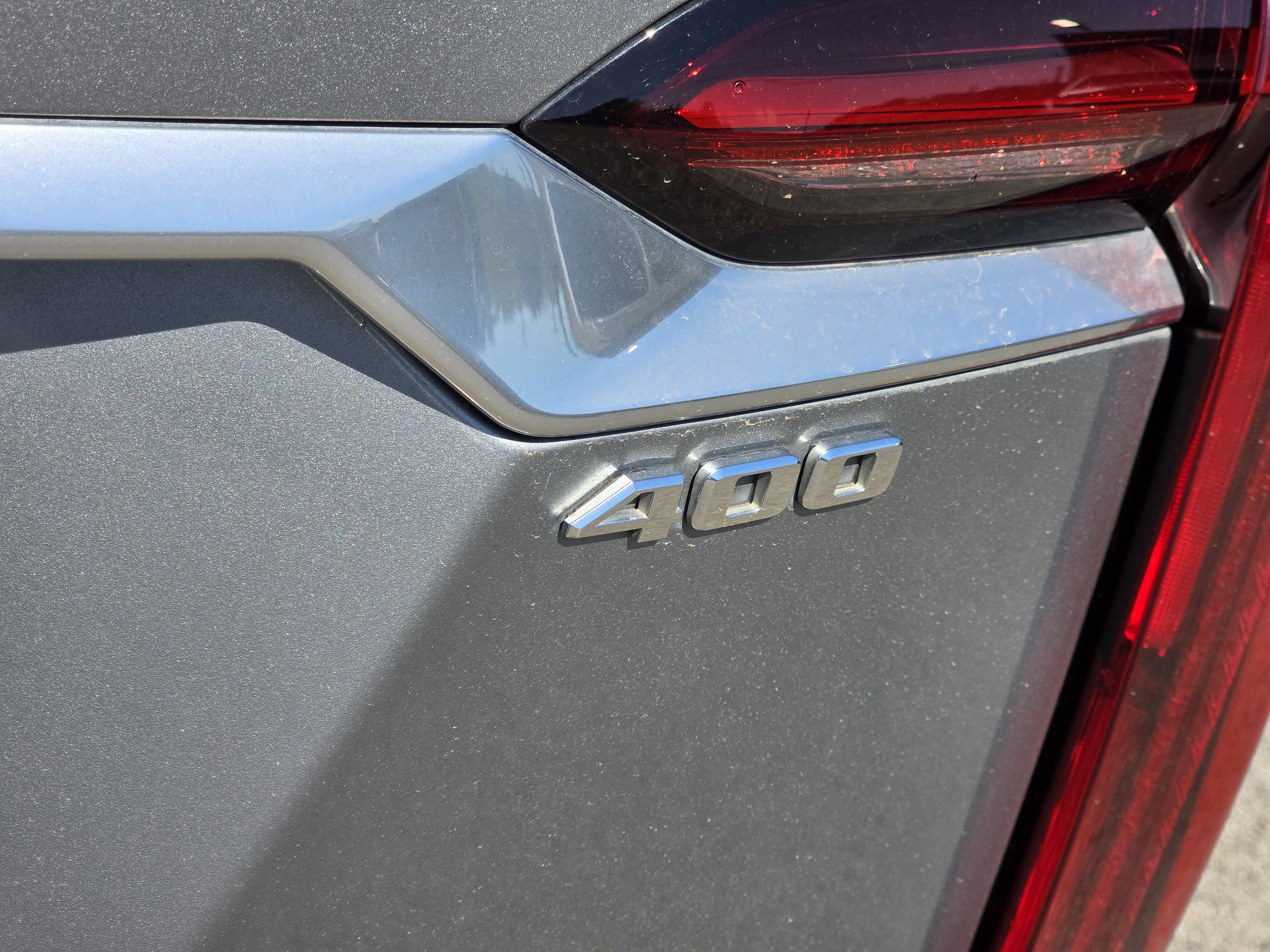 Used 2023 Cadillac XT6 Premium Luxury w/ Technology Package FWD image 5