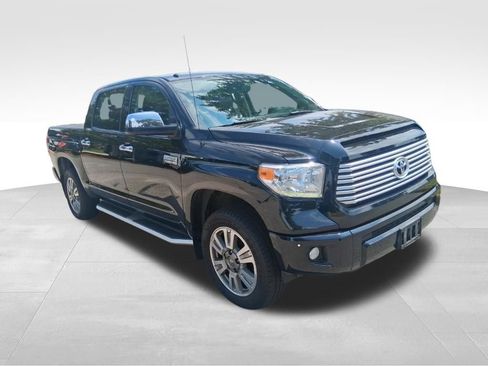 Used 2017 Toyota Tundra Platinum AWD/4WD image 3