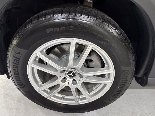 Used 2023 Mercedes-Benz GLC 300 4MATIC image 36