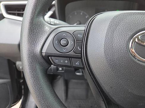 Used 2023 Toyota Corolla LE FWD image 32
