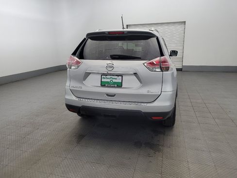 Used 2016 Nissan Rogue SL w/ SL Premium Package AWD/4WD image 7