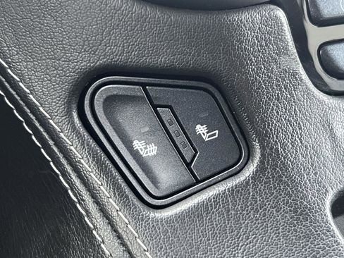 Used 2015 Chevrolet Tahoe LT w/ Luxury Package image 28