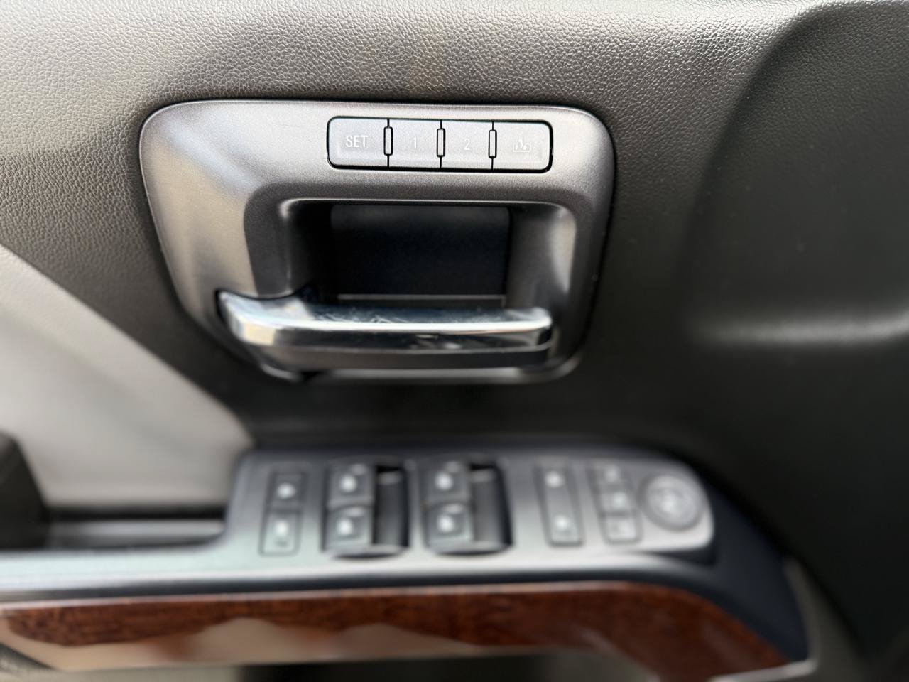 Used 2015 GMC Sierra 1500 SLT RWD image 21