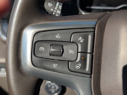 Used 2024 Chevrolet Silverado 1500 LTZ w/ LTZ Premium Package image 27