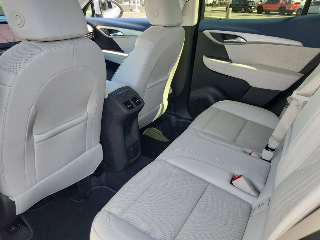 Used 2026 Buick Envision Avenir AWD/4WD image 16