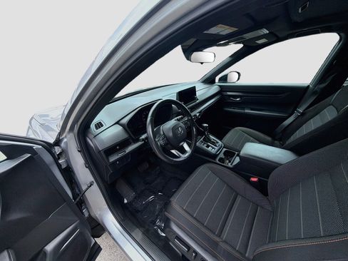 Used 2024 Honda CR-V Sport image 9