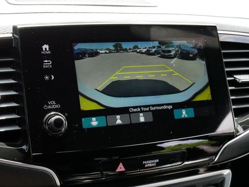 Certified 2025 Honda Passport Black Edition image 31