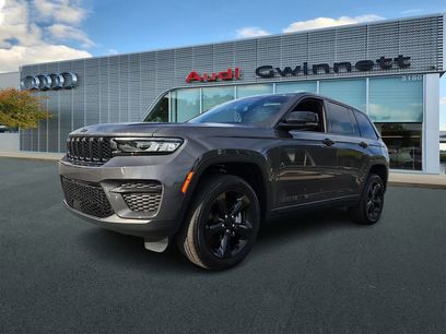 Used 2022 Jeep Grand Cherokee Altitude