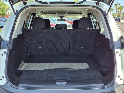 Used 2023 Nissan Rogue S FWD image 18