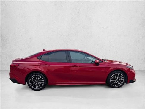 Used 2025 Toyota Camry SE w/ Multimedia Upgrade Package FWD image 4