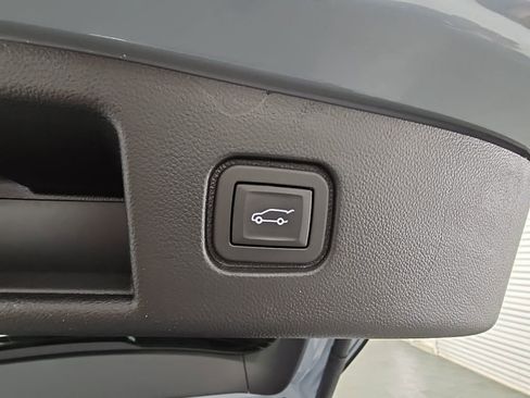 Used 2024 Honda Prologue Touring image 37