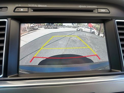 Used 2016 Hyundai Sonata Limited w/ Option Group 04 FWD image 16