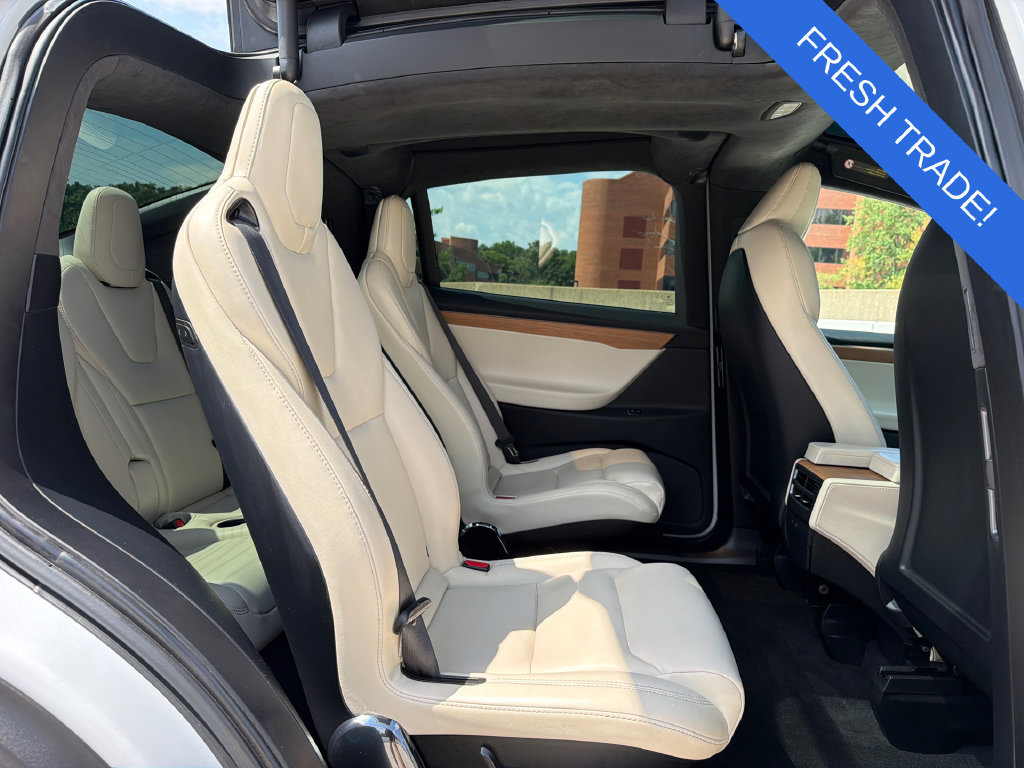 Used 2021 Tesla Model X Long Range AWD/4WD image 13