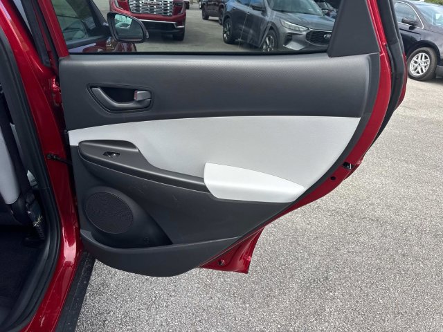 Used 2023 Hyundai Kona SEL AWD/4WD image 20