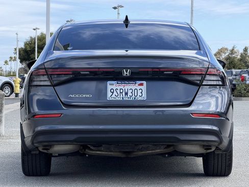 Used 2025 Honda Accord SE image 5