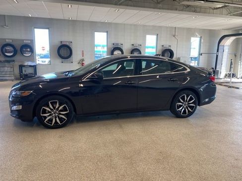 Certified 2022 Chevrolet Malibu RS image 11