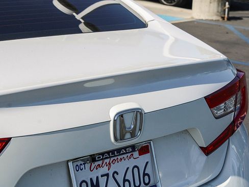 Used 2019 Honda Accord EX image 11